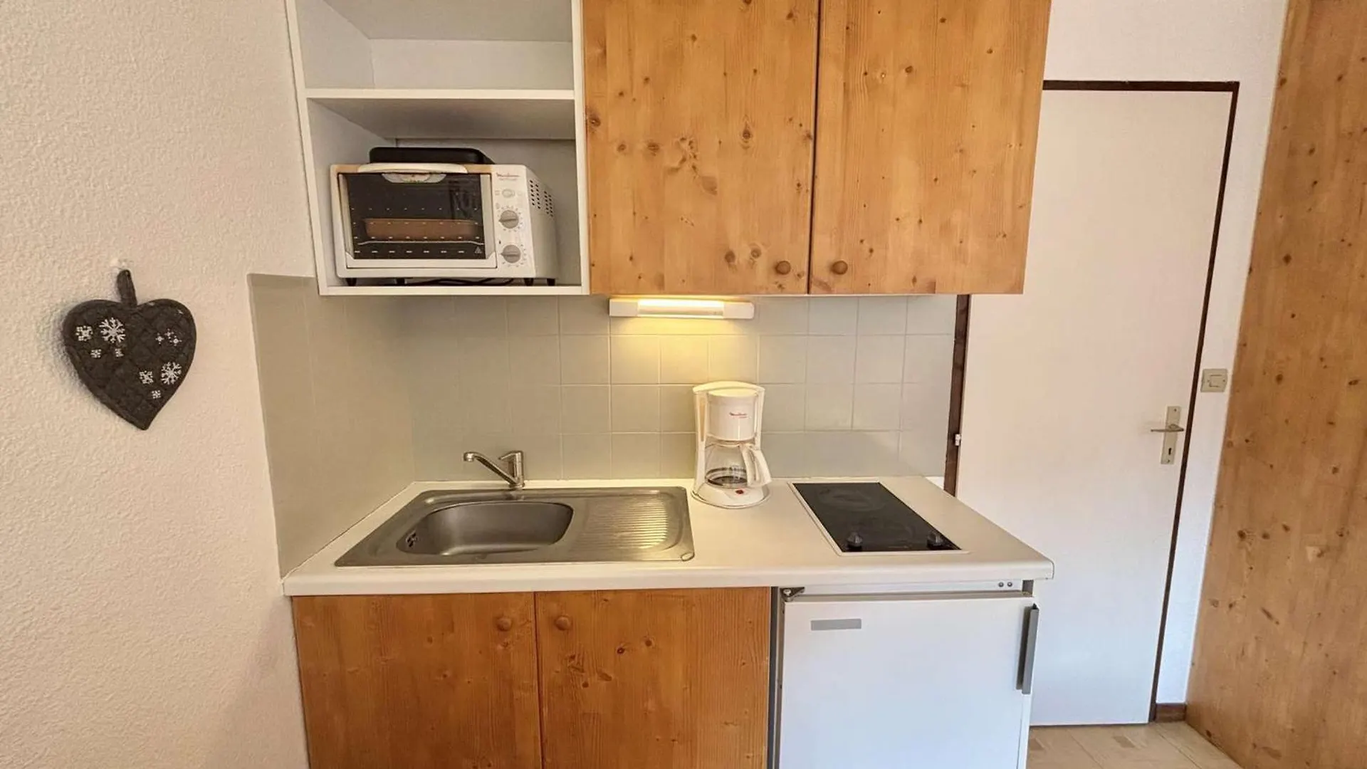 Studio Cosy A Notre-Dame-De-Bellecombe, Proche Des Pistes Et Commerces - 4 Pers, Balcon, Parking - Fr-1-595-25 Apartament Notre-Dame-de-Bellecombe